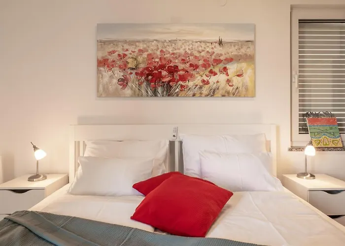 Apartment Pool Adriana Pag Town