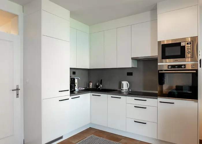 Апартаменты Pool Adriana