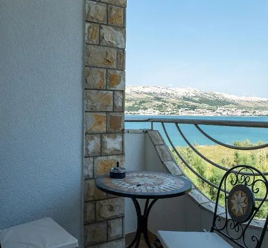 Pool Adriana * Паг