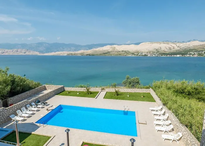 Pool Adriana Апартаменты *