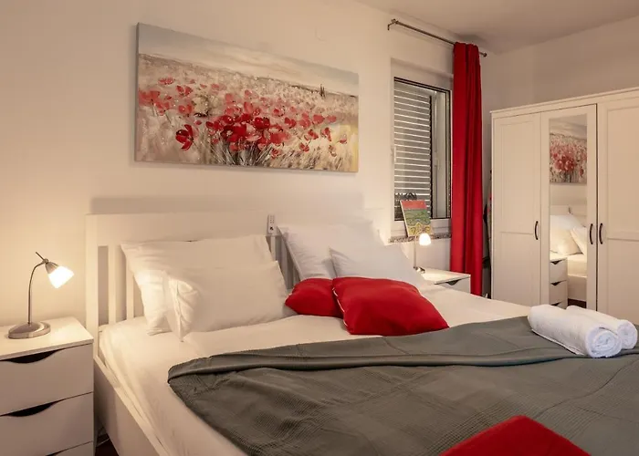 Pool Adriana Апартаменты *