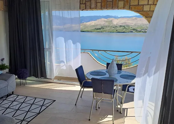 Pool Adriana Апартаменты